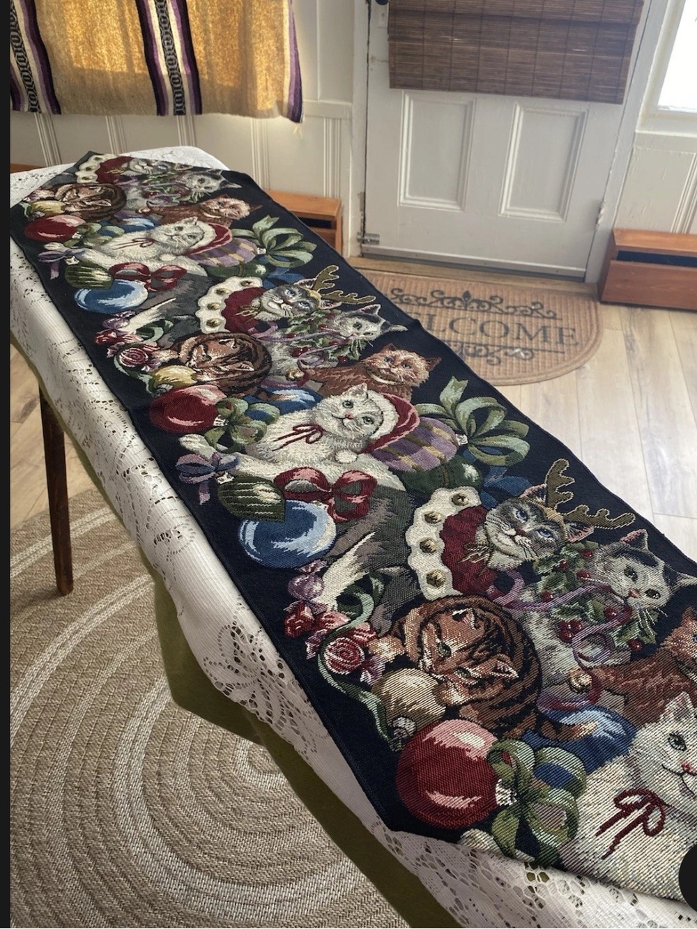 Vintage Cats Christmas tapestry table runner With Tassels